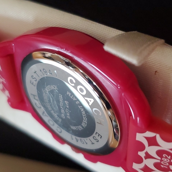 Coach Boyfriend Pink Wristwatch - Picture 5 of 8